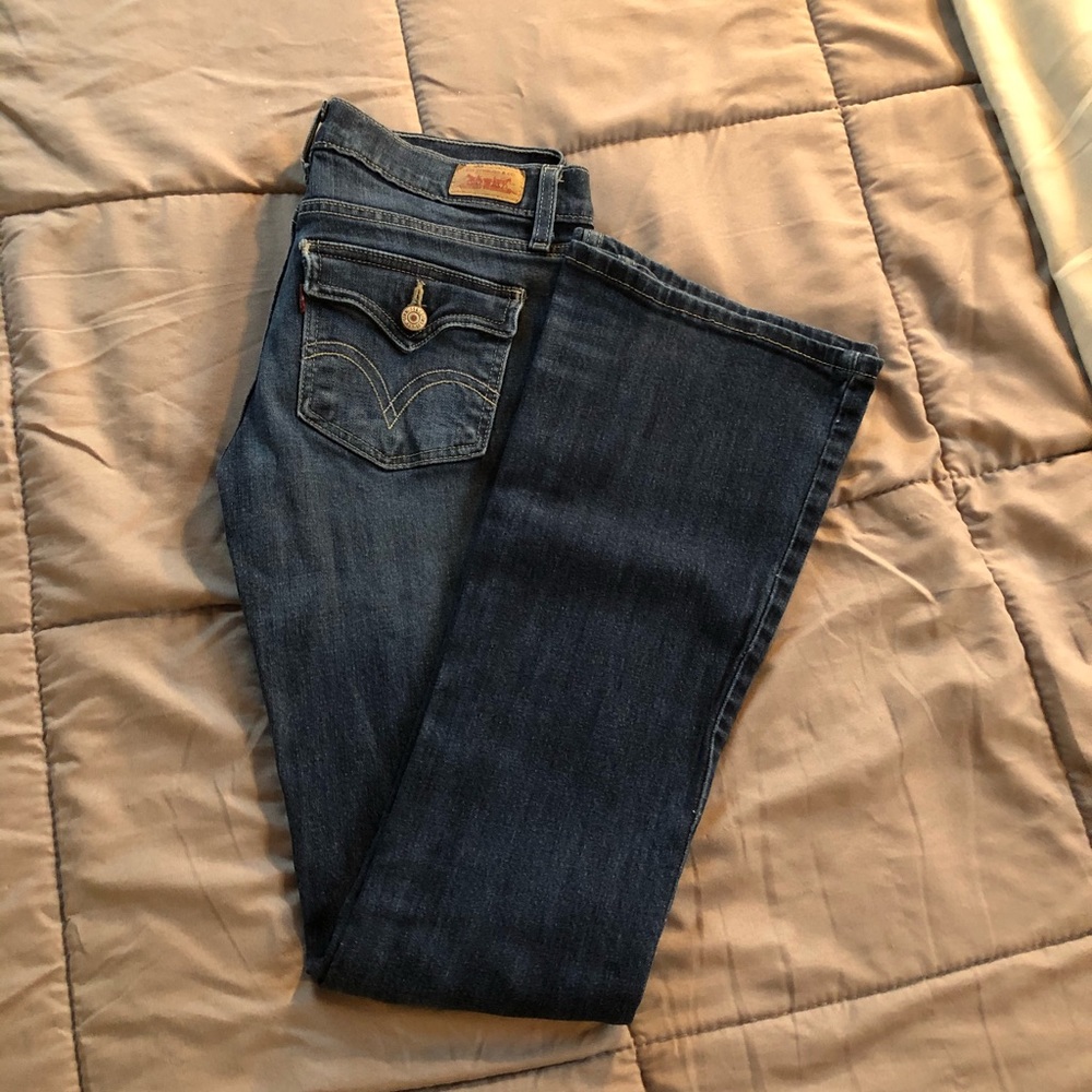 Levi jeans